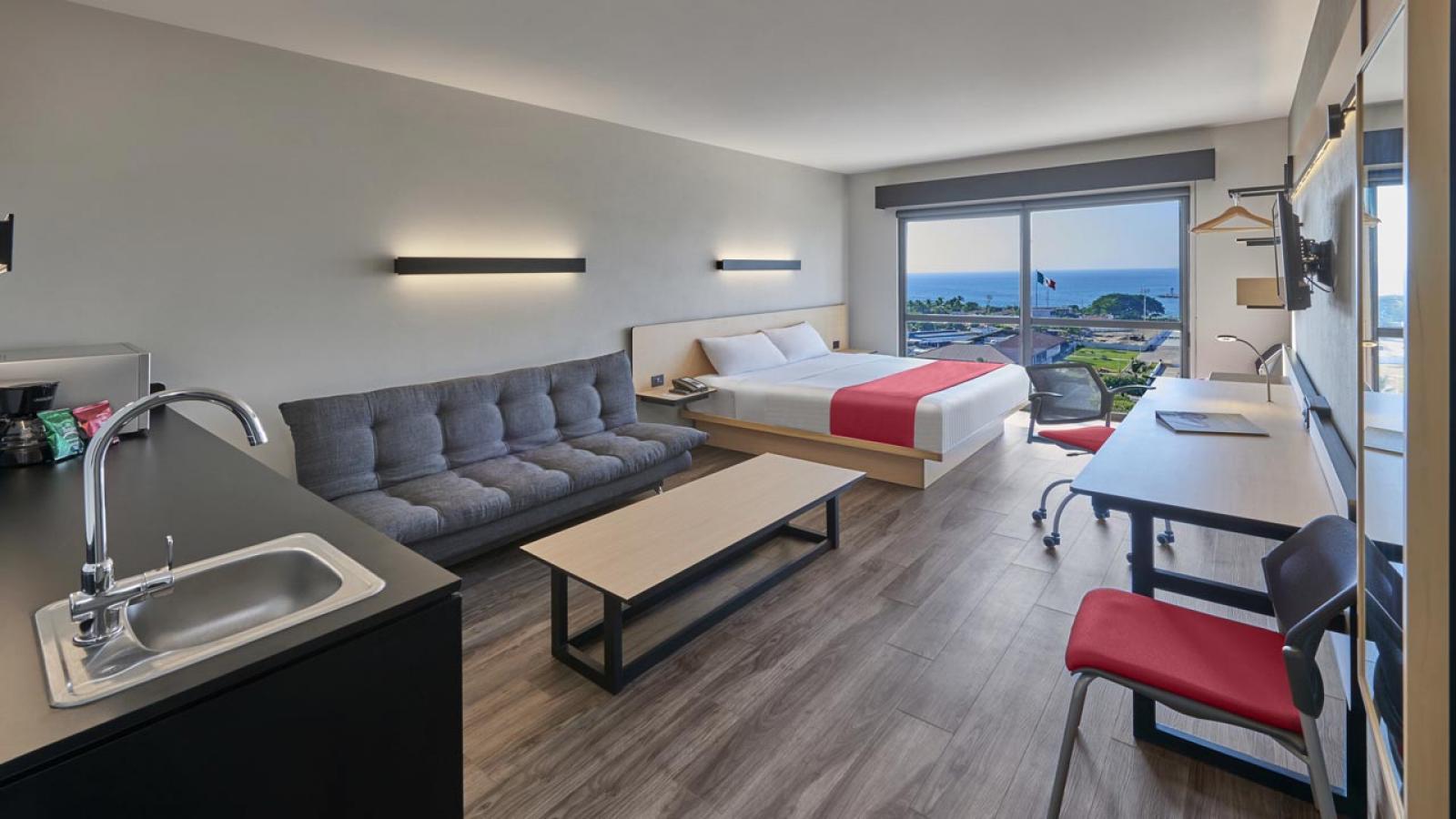 hotel_puerto_vallarta_city_express_habitacion_superior_ventana